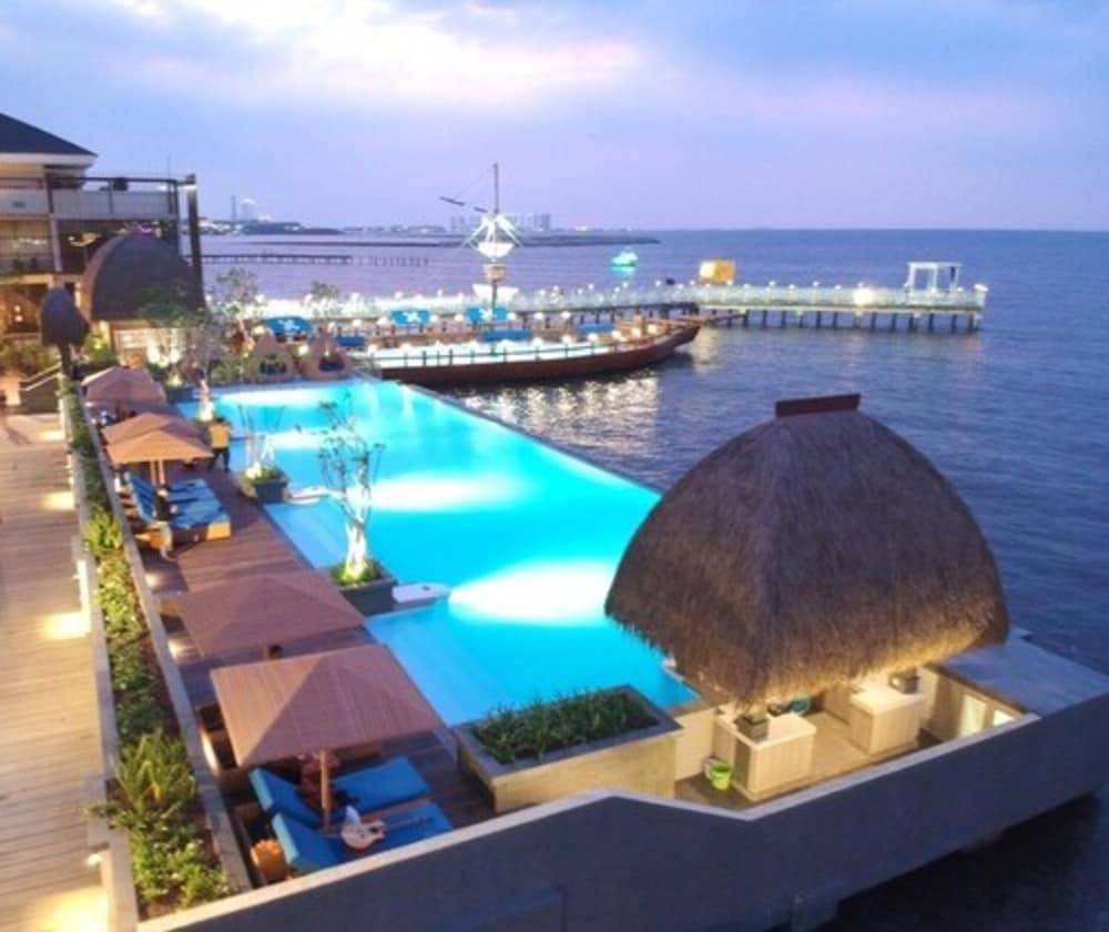 Putri Duyung Ancol Hotel Jakarta Ngoại thất bức ảnh