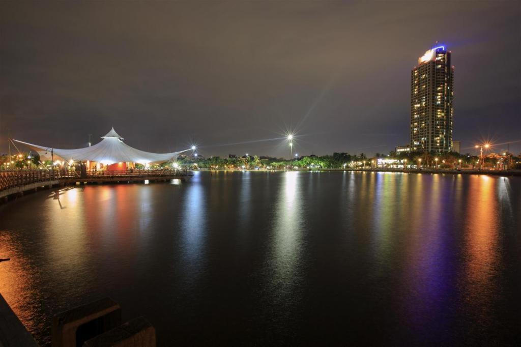 Putri Duyung Ancol Hotel Jakarta Ngoại thất bức ảnh