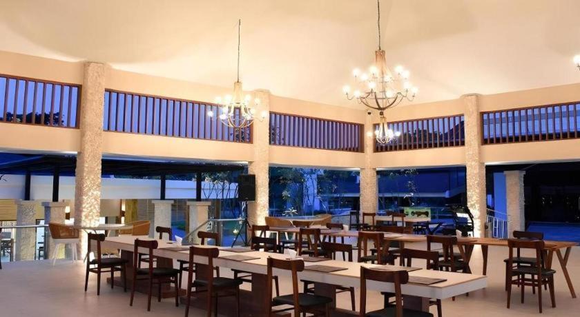 Putri Duyung Ancol Hotel Jakarta Ngoại thất bức ảnh