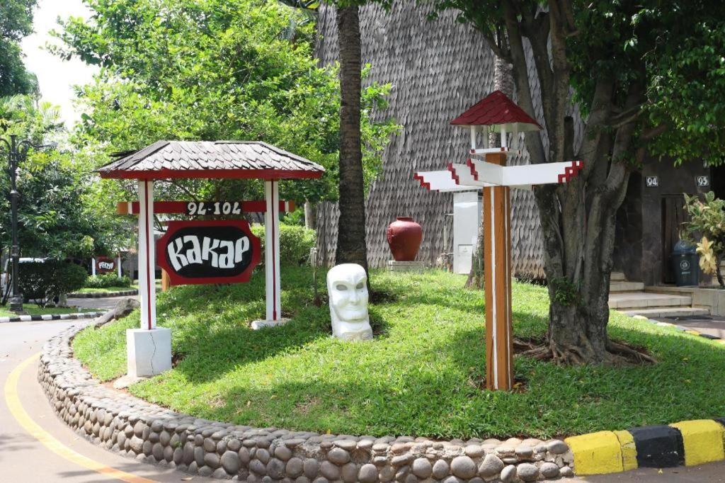 Putri Duyung Ancol Hotel Jakarta Ngoại thất bức ảnh