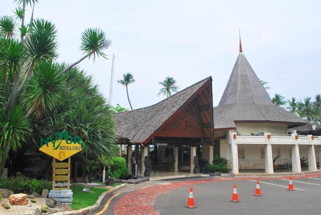 Putri Duyung Ancol Hotel Jakarta Ngoại thất bức ảnh